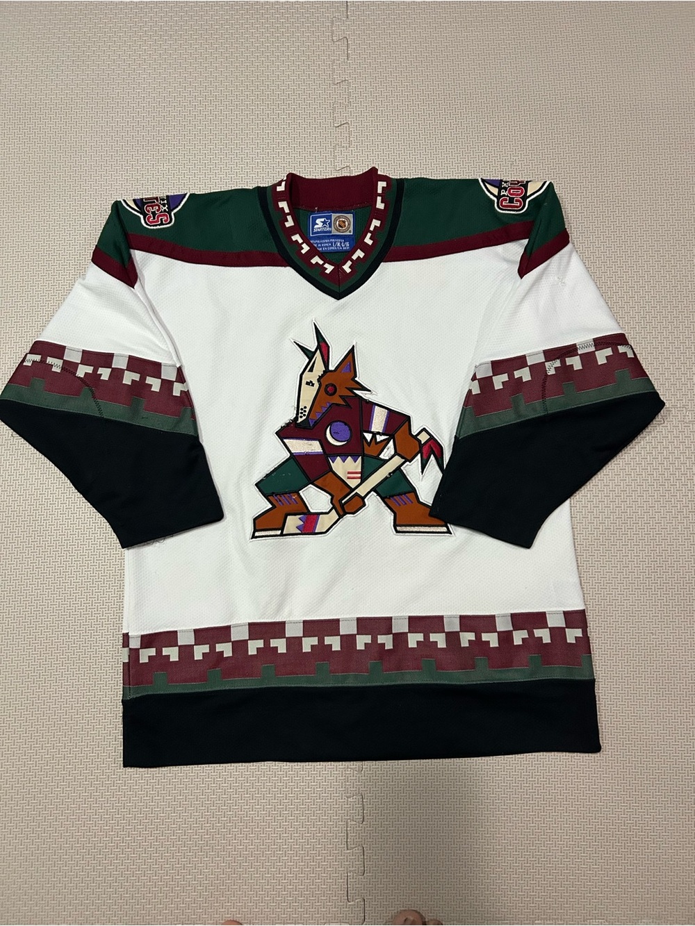 STARTER Arizona Coyotes White Maroon Green Vintage Hockey Jersey